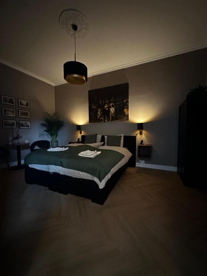 Apartment D10